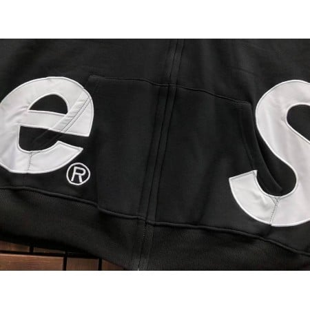 Sup Big Logo Zip Up Hooded Sweatshirt Sup Big Logo Zip Up Hooded Sweatshirt