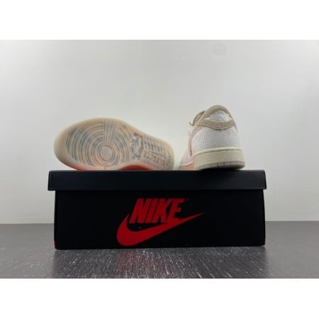 Chris Paul x Air Jordan 1 Retro Low OG 'Give Them Flowers' Chris Paul x Air Jordan 1 Retro Low OG 'Give Them Flowers'