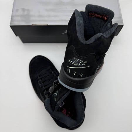 Air Jordan 5 Retro 'Halloween' Air Jordan 5 Retro 'Halloween'