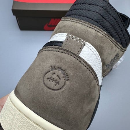 Travis Scott x Air Jordan 1 Retro High OG 'Mocha' Travis Scott x Air Jordan 1 Retro High OG 'Mocha'
