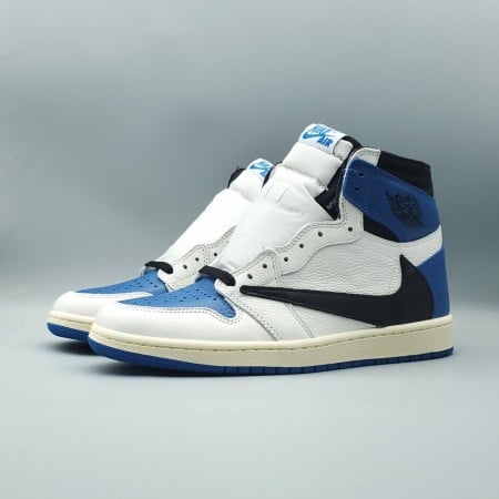 Fragment Design x Travis Scott x Air Jordan 1 Retro High Fragment Design x Travis Scott x Air Jordan 1 Retro High