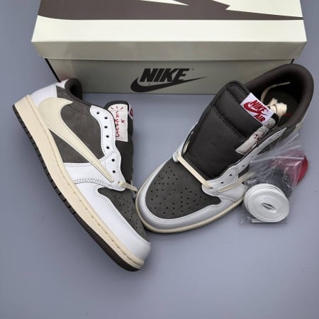 Travis Scott x Air Jordan 1 Retro Low OG 'Reverse Mocha' Travis Scott x Air Jordan 1 Retro Low OG 'Reverse Mocha'