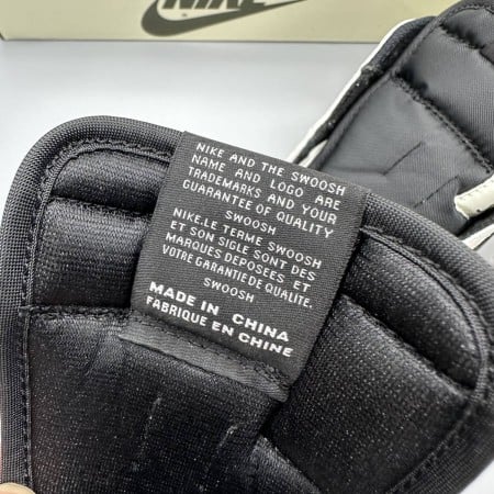 Travis Scott x Wmns Air Jordan 1 Retro Low OG SP 'Olive' Travis Scott x Wmns Air Jordan 1 Retro Low OG SP 'Olive'
